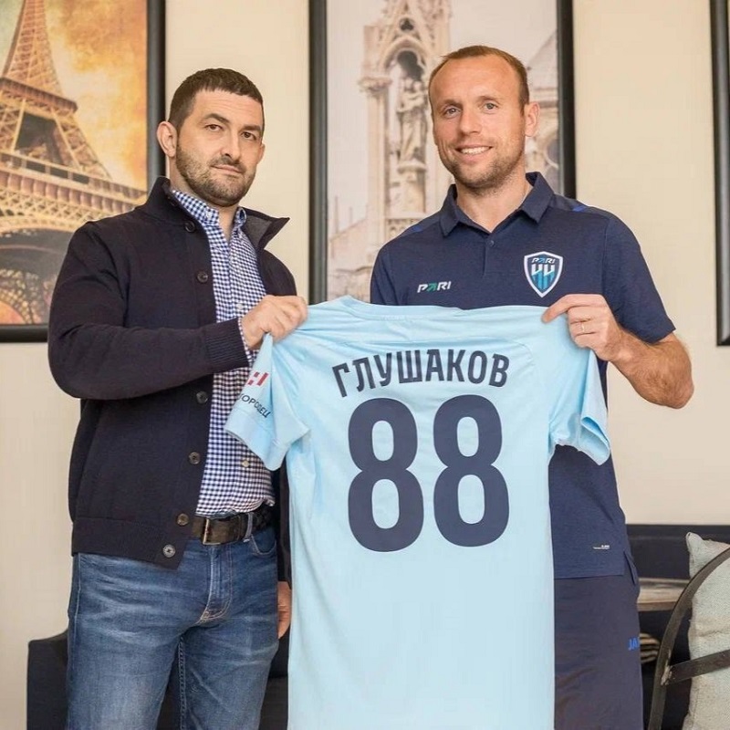 Денис Глушаков подписал контракт с «Пари НН» до конца сезона 2022/23