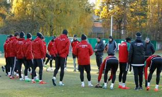 Тренировка «Локомотив» перед матчем с «Бешикташем»
