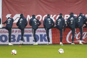 National Team of Russia pre-game training session  ...